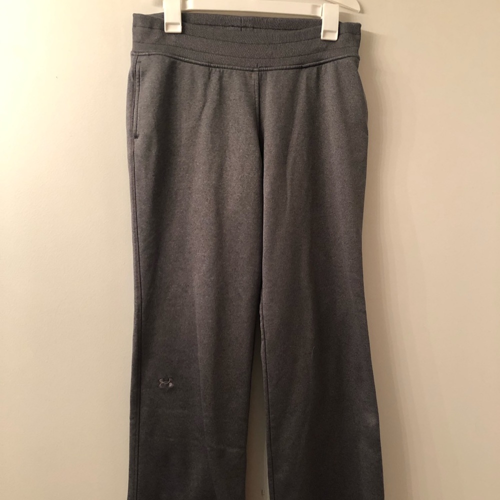 Women’s under Armor sweats